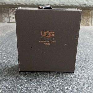 UGG Sheepskin Care Kit